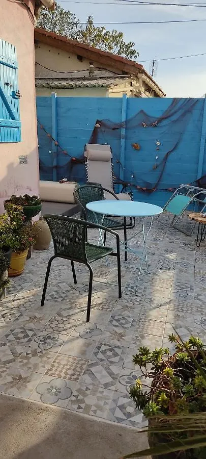 Une Maison Sur Une Presqu'Ile Port-Saint-Louis-du-Rhone