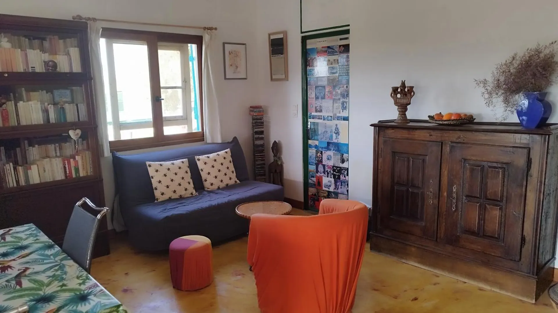 Une Maison Sur Une Presqu'Ile Port-Saint-Louis-du-Rhone France